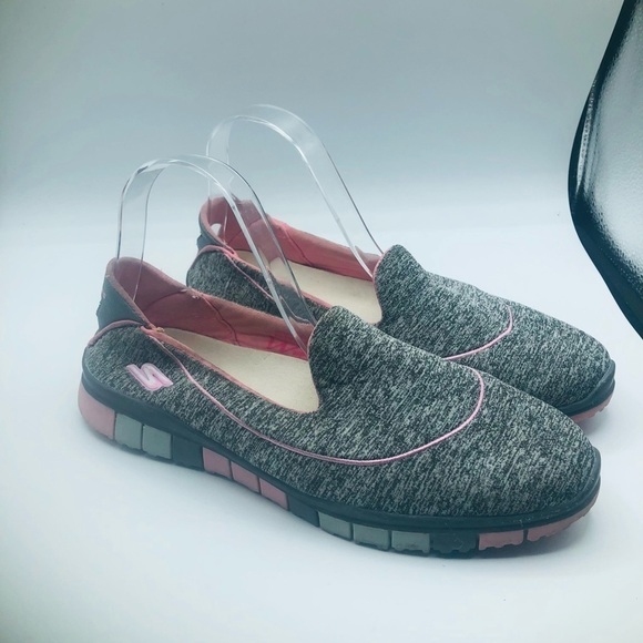 Sketchers Go flex walk, gray‎ sneakers size 8.5 - Picture 1 of 8